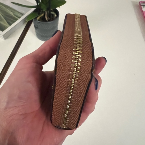 Michael Kors Brown Wallet - Picture 5 of 7